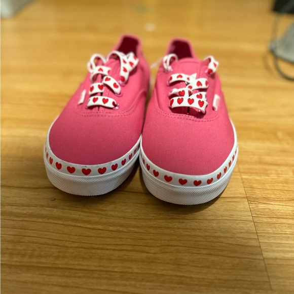 Vans Authentic Pink Sneakers with Heart Foxing & Laces - Juniors 6 (Women's 7.5) - Picture 8 of 14
